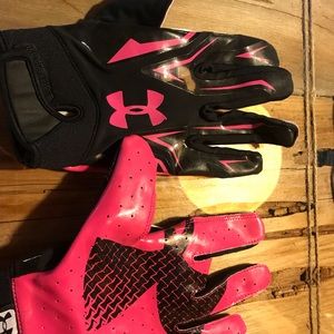 Underarmour football gloves